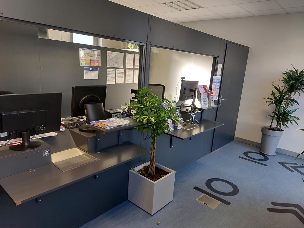 Gare de Lons-le-Saunier